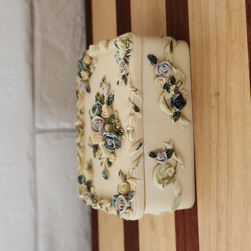 Vintage Handpainted Trinket Box